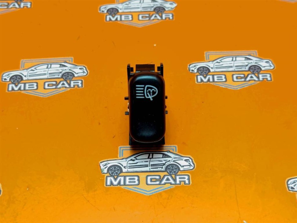 Кнопка MERCEDES-BENZ CLK-класс C208/A208 рестайлинг (1999 - 2003) фото 1 — Разборка Мерседес