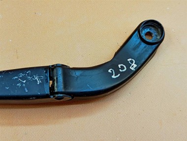 Поводок дворников MERCEDES-BENZ A-класс W169 (2004 - 2008) — Разборка Мерседес