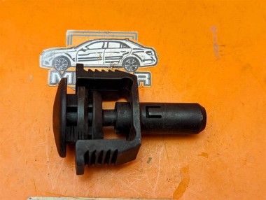 Клипса радиатора MERCEDES-BENZ CLK-класс C209/A209 (2002 - 2005) — Разборка Мерседес