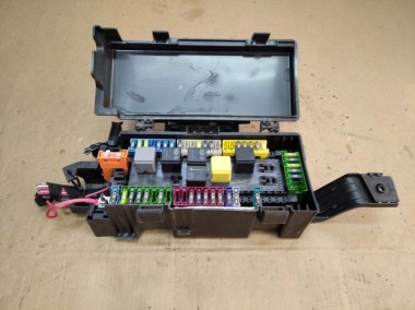 Блок предохранителей MERCEDES-BENZ GLE-класс W166 (2015 - 2018) — Разборка Мерседес