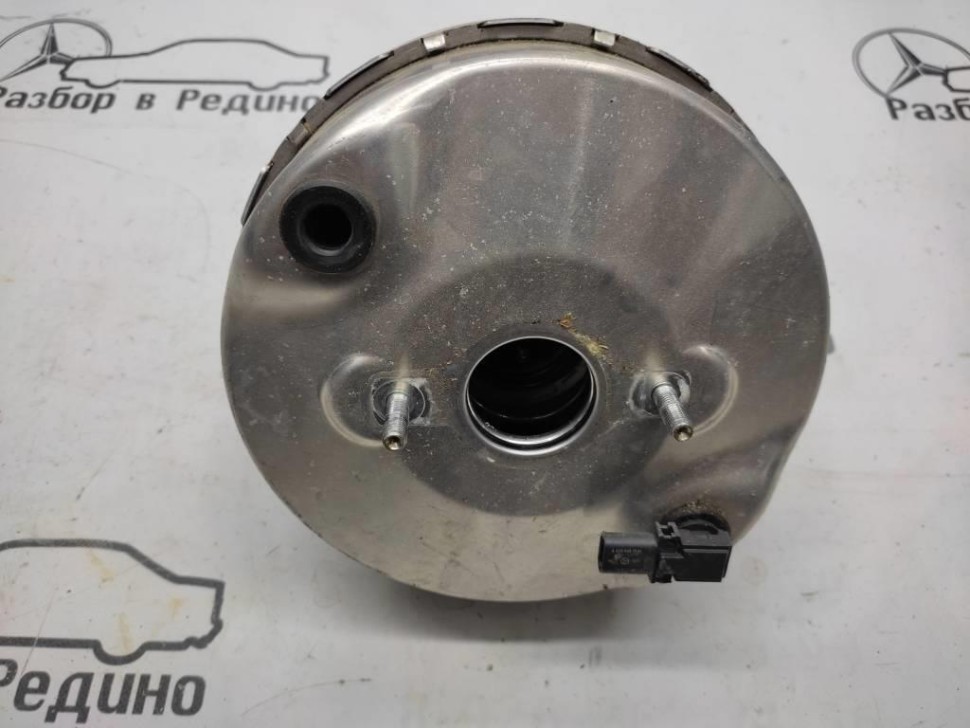 Вакуумный усилитель тормозов MERCEDES-BENZ C-класс W205/S205/C205/A205 (2014 - 2018) фото 1 — Разборка Мерседес