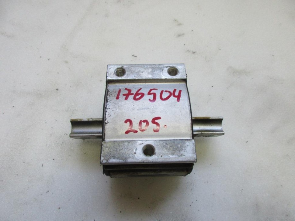 Опора КПП MERCEDES-BENZ C-класс W205/S205/C205/A205 (2014 - 2018) фото 1 — Разборка Мерседес