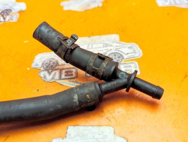 Трубка вентиляции расширительного бака MERCEDES-BENZ B-класс W245 (2005 - 2009) &mdash; Разборка Мерседес