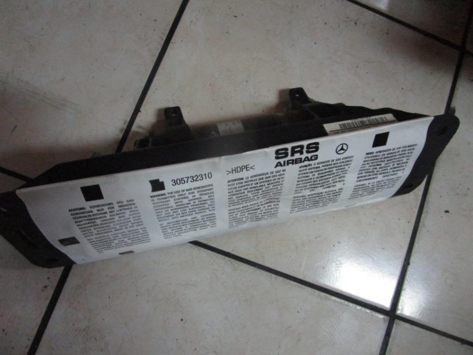 Подушка безопасности пасажирская MERCEDES-BENZ A-класс W169 рестайлинг (2008 - 2012) фото 1 — Разборка Мерседес