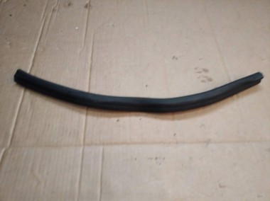 Уплотнитель моторного отсека MERCEDES-BENZ C-класс W204/S204 (2006 - 2011) — Разборка Мерседес