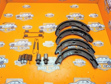 Колодки ручника ( комплект ) MERCEDES-BENZ C-класс W203/S203/CL203 (2000 - 2004) — Разборка Мерседес