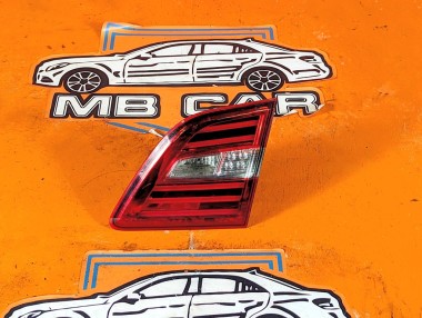 Фонарь крышки багажника MERCEDES-BENZ M-класс W166 (2011 - 2015) &mdash; Разборка Мерседес
