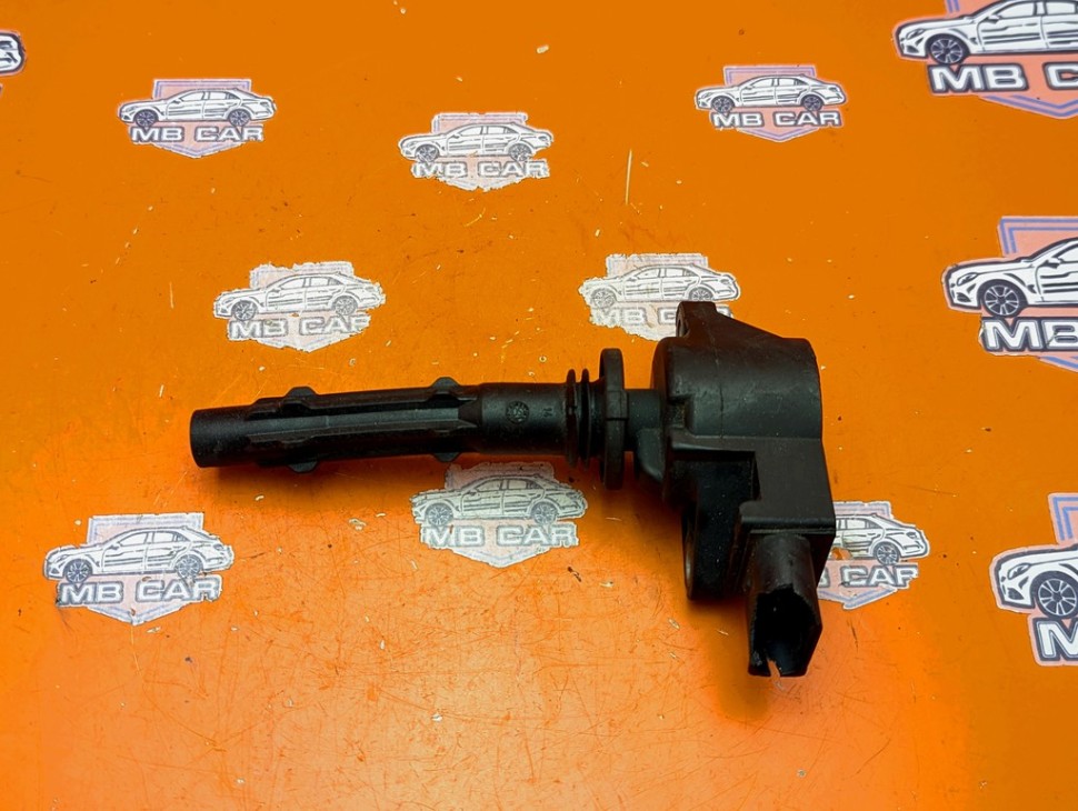 Катушка зажигания MERCEDES-BENZ C-класс W204/S204 (2006 - 2011) фото 1 — Разборка Мерседес