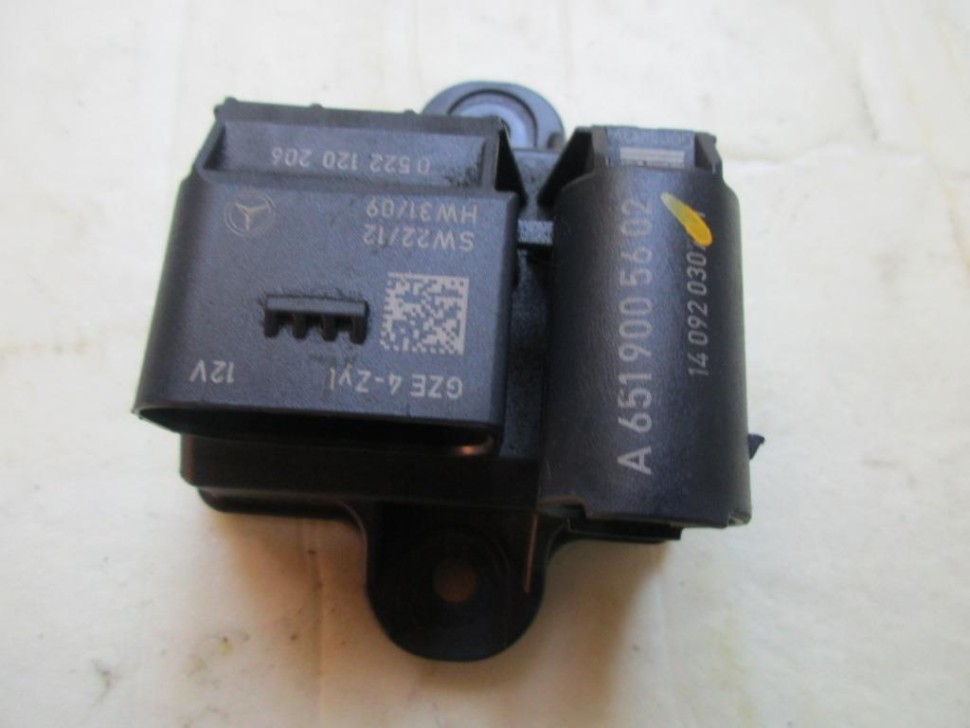 Реле свечей накала MERCEDES-BENZ C-класс W205/S205/C205/A205 (2014 - 2018) фото 1 — Разборка Мерседес