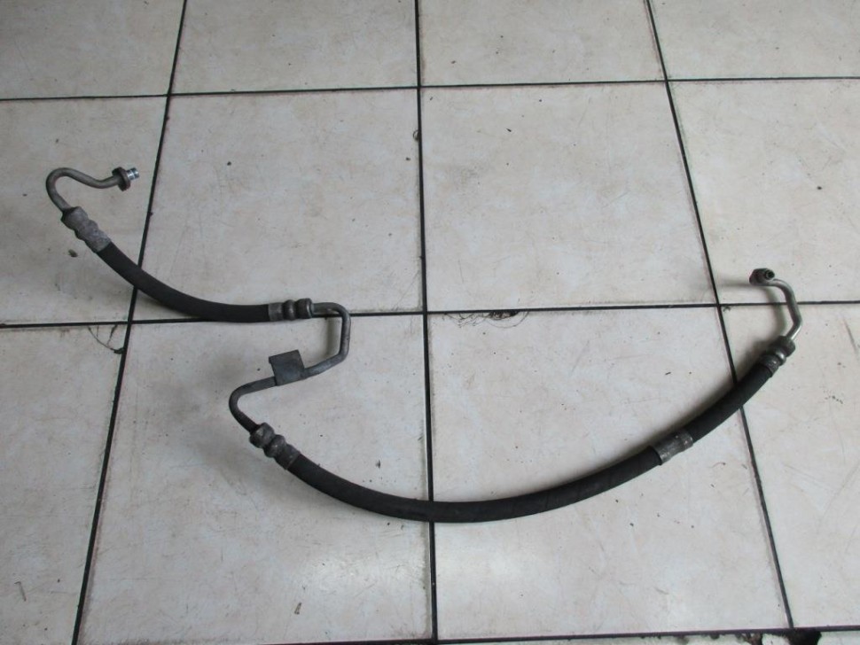 Трубка ГУРа MERCEDES-BENZ C-класс W204/S204 (2006 - 2011) фото 1 — Разборка Мерседес