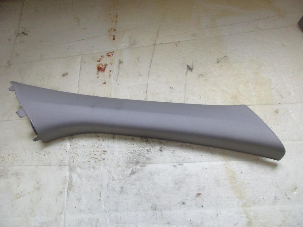 Накладка передней стойки MERCEDES-BENZ M-класс W164 (2005 - 2008) фото 1 — Разборка Мерседес