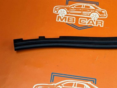 Уплотнитель моторного отсека MERCEDES-BENZ CL-класс C215 (1999 - 2002) — Разборка Мерседес