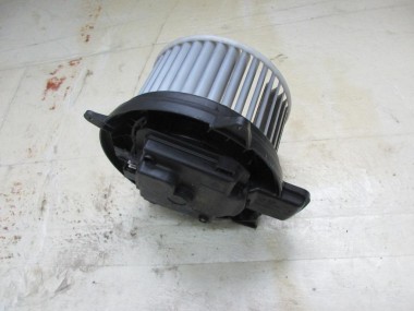 Моторчик печки MERCEDES-BENZ M-класс W164 рестайлинг (2008 - 2011) — Разборка Мерседес