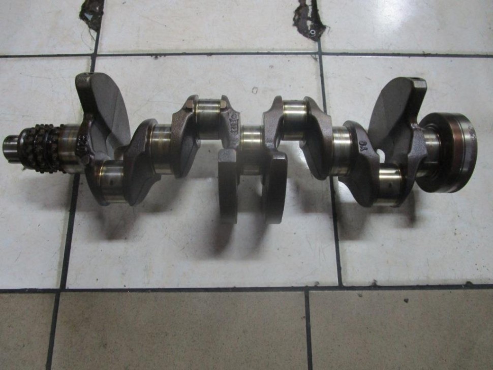 Коленвал MERCEDES-BENZ C-класс W202/S202 (1993 - 1997) фото 1 — Разборка Мерседес