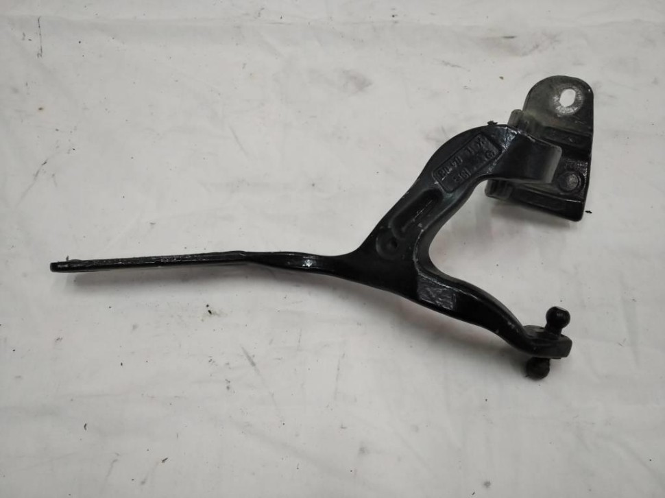 Петля крышки багажника MERCEDES-BENZ E-класс W211/S211 (2002 - 2006) фото 1 — Разборка Мерседес