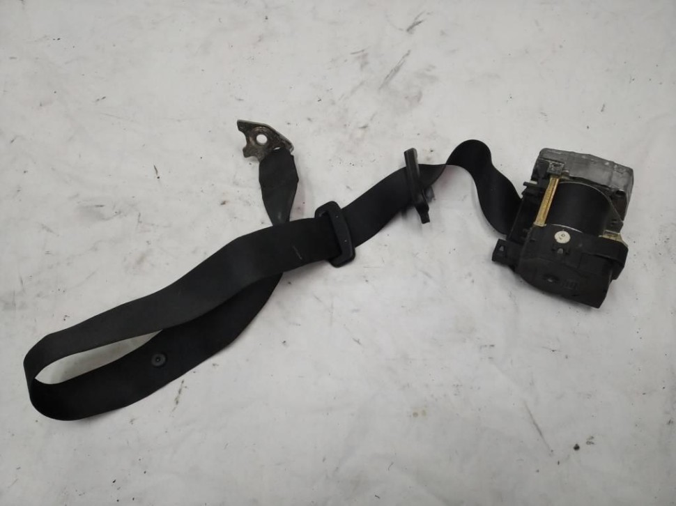 Ремень безопасности задний левый MERCEDES-BENZ S-класс W220 (1998 - 2005) фото 1 — Разборка Мерседес