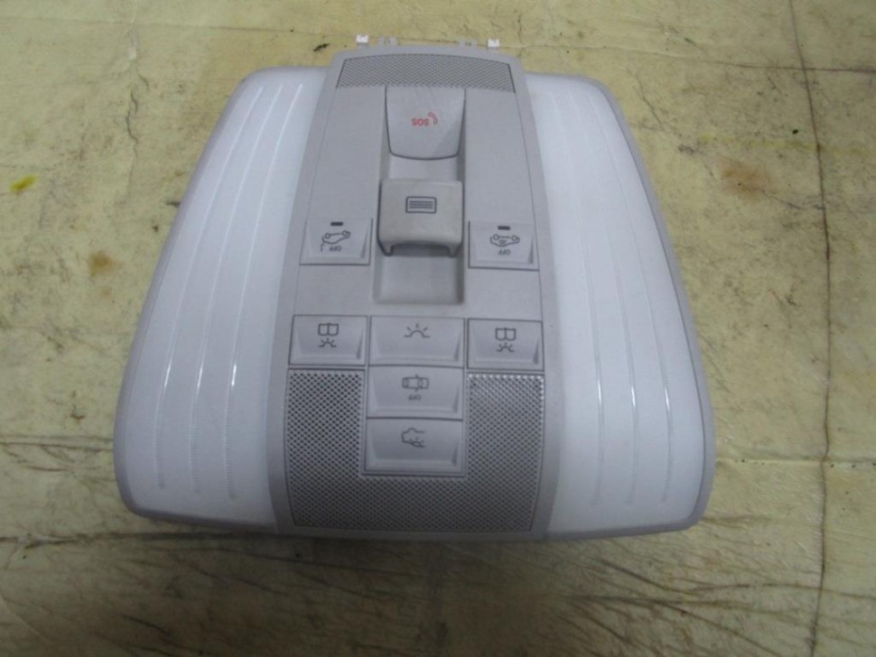 Плафон салона MERCEDES-BENZ CLS-класс C218/X218 рестайлинг (2014 - 2017) фото 1 — Разборка Мерседес