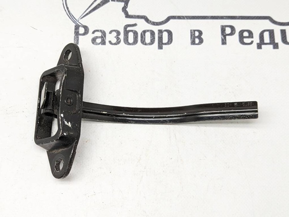 Держатель двери MERCEDES-BENZ V-class W447 фото 1 — Разборка Мерседес