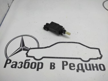 Выключатель стоп-сигнала MERCEDES-BENZ E-класс W211/S211 (2002 - 2006) — Разборка Мерседес