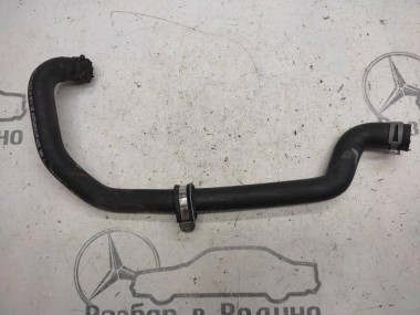 Патрубок ОЖ MERCEDES-BENZ CLS-класс C219 (2004 - 2008) — Разборка Мерседес