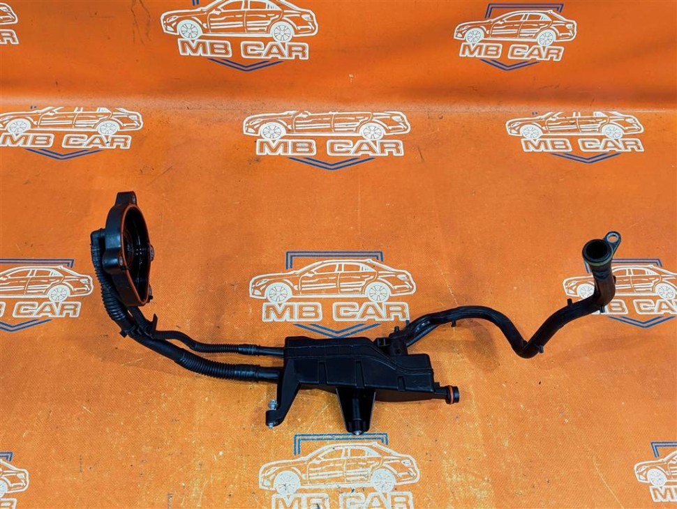 Маслоотделитель MERCEDES-BENZ GLE-класс W166 (2015 - 2018) фото 1 — Разборка Мерседес