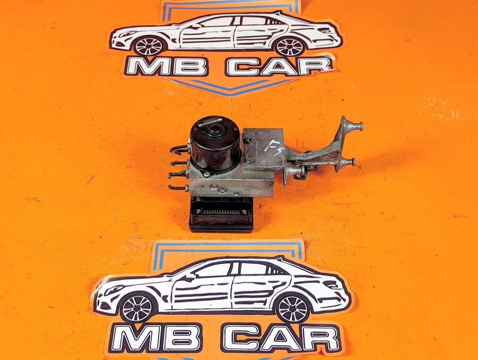 Блок ABS MERCEDES-BENZ C-класс W203/S203/CL203 рестайлинг (2004 - 2008) фото 1 &mdash; Разборка Мерседес