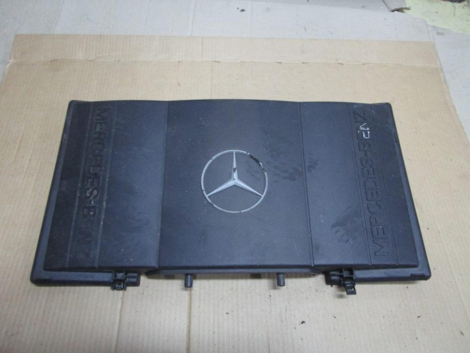Корпус воздушного фильтра MERCEDES-BENZ E-класс W210/S210 (1995 - 1999) фото 1 — Разборка Мерседес