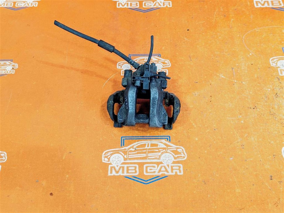 Суппорт задний левый MERCEDES-BENZ E-класс W212/S212/C207/A207 (2009 - 2013) фото 1 — Разборка Мерседес