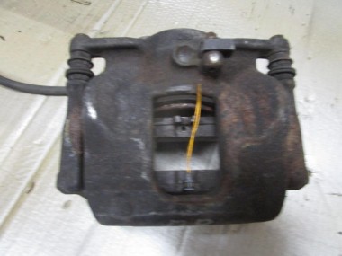 Суппорт передний правый MERCEDES-BENZ CLA-класс C117/X117 (2013 - 2016) — Разборка Мерседес