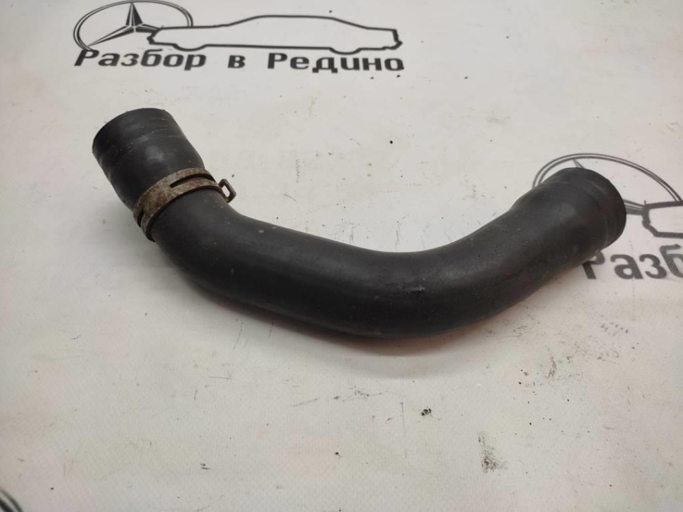 Патрубок ОЖ MERCEDES-BENZ V-класс W639 (2003 - 2014) фото 1 &mdash; Разборка Мерседес
