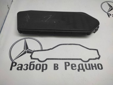 Крышка блока предохранителей MERCEDES-BENZ R-класс W251 (2005 - 2007) — Разборка Мерседес