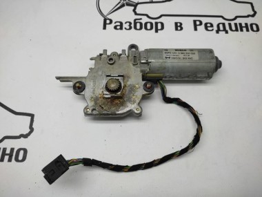 Моторчик люка MERCEDES-BENZ S-класс W220 (1998 - 2005) — Разборка Мерседес