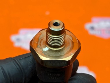 Датчик давления топлива MERCEDES-BENZ A-класс W177 (2018 - 2023) &mdash; Разборка Мерседес