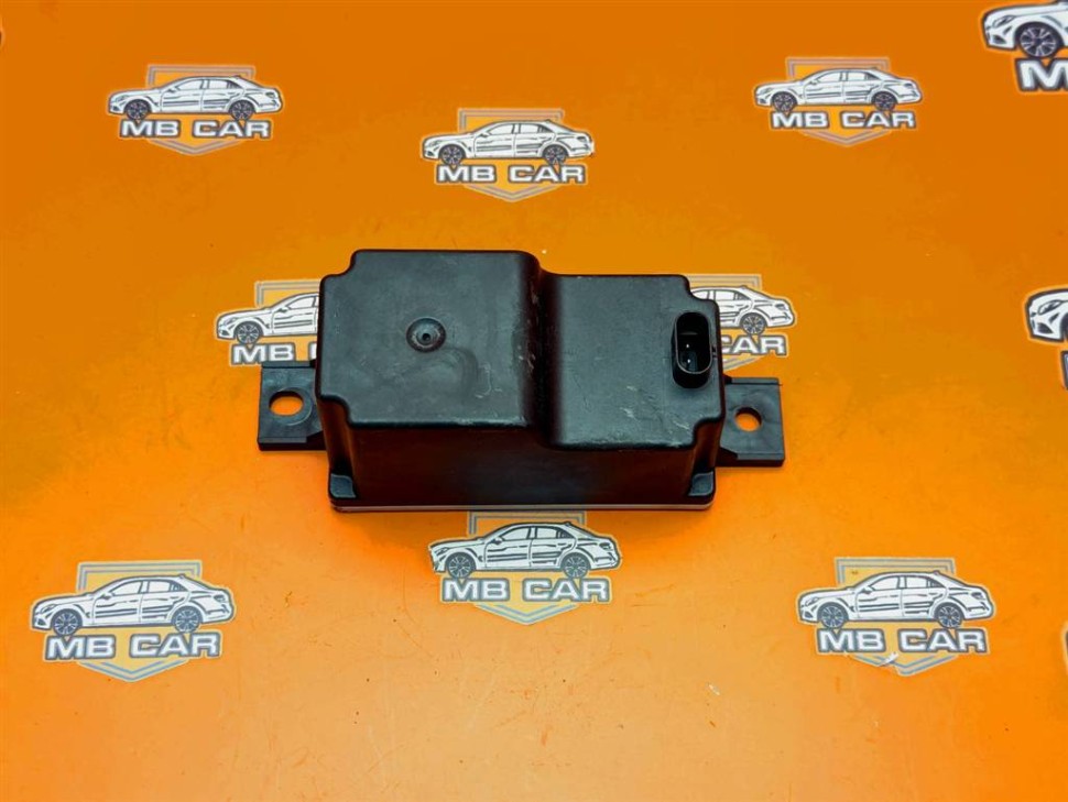 Преобразователь напряжения MERCEDES-BENZ C-класс AMG W205/S205/C205/A205 (2014 - 2018) фото 1 — Разборка Мерседес