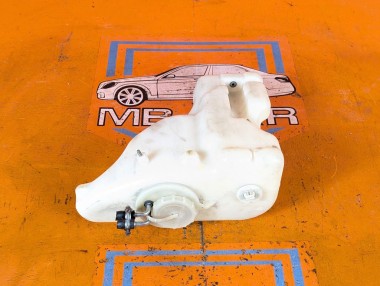Бачок омывателя MERCEDES-BENZ E-класс W124/S124/C124/A124 (1984 - 1997) E 300 CDI 3.0 AT (136 л.с.) &mdash; Разборка Мерседес
