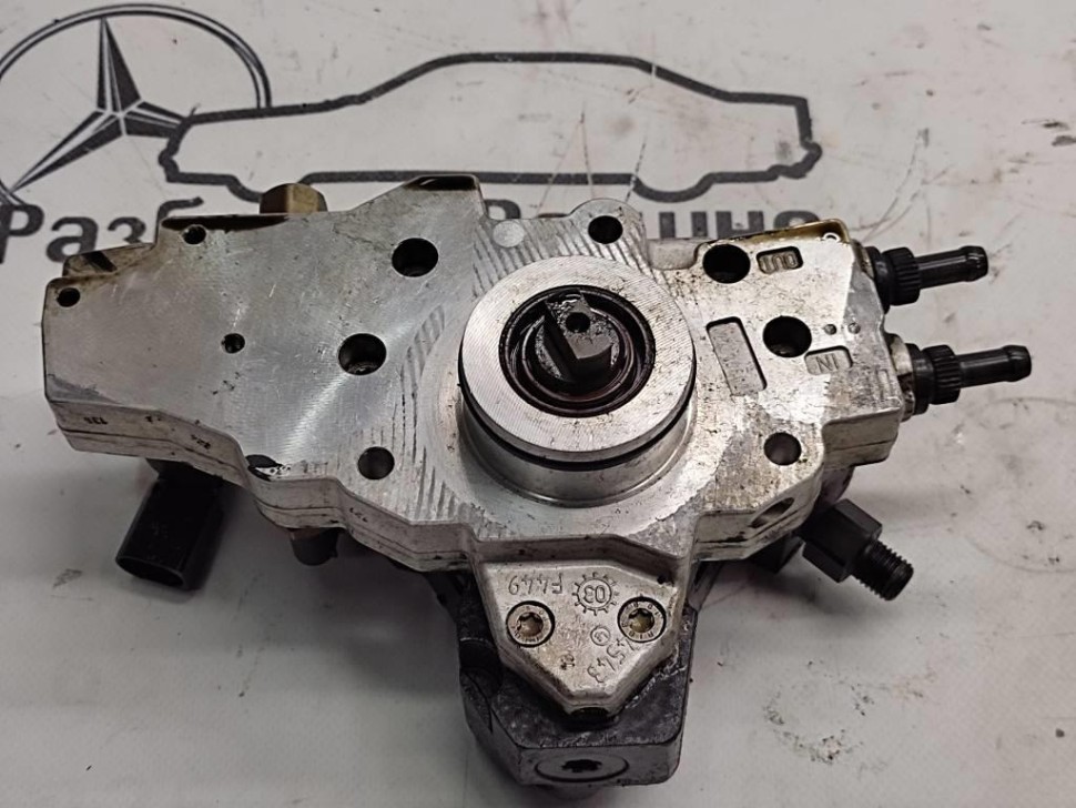 ТНВД MERCEDES-BENZ C-класс W203/S203/CL203 (2000 - 2004) фото 1 — Разборка Мерседес