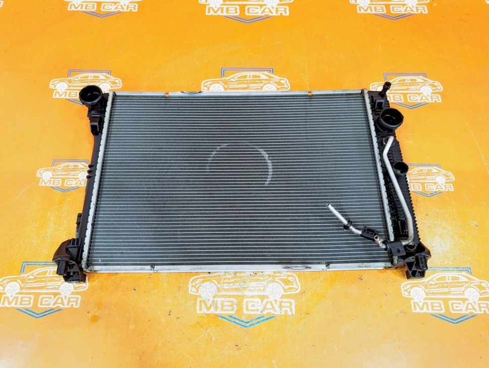 Радиатор MERCEDES-BENZ E-класс W212/S212/C207/A207 (2009 - 2013) фото 1 — Разборка Мерседес