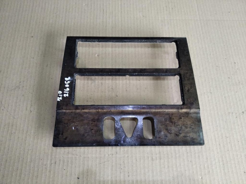 Накладка блока климата MERCEDES-BENZ E-класс W210/S210 (1995 - 1999) фото 1 — Разборка Мерседес