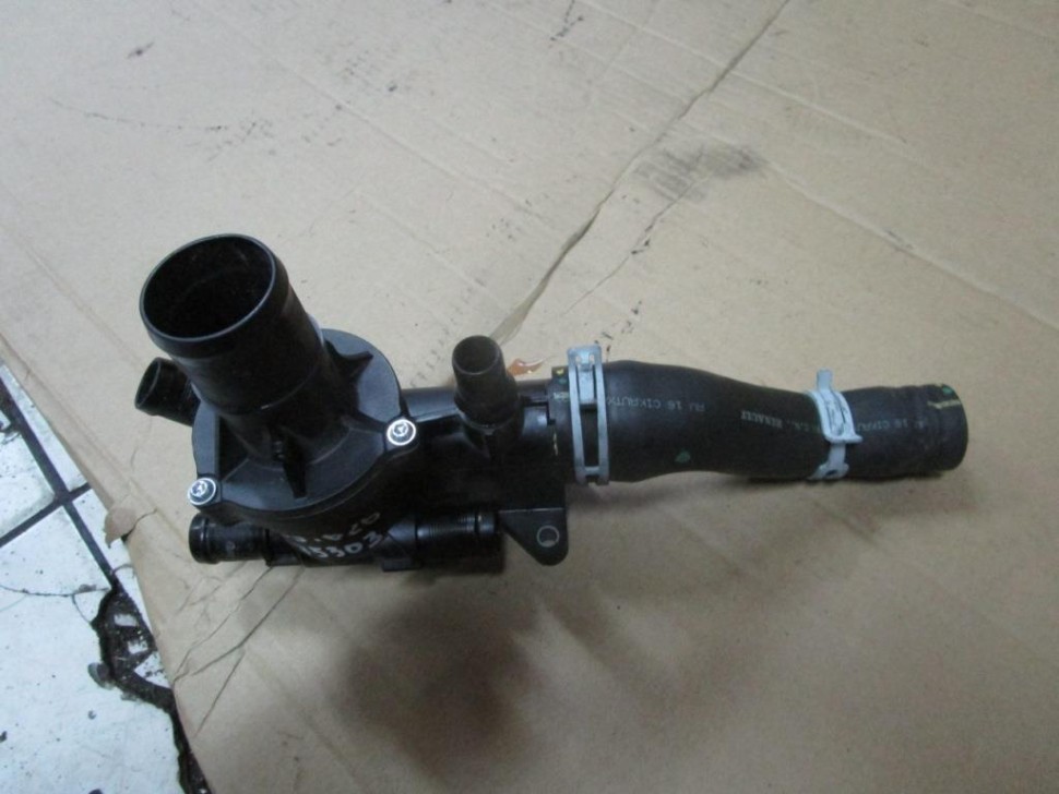 Термостат MERCEDES-BENZ C-класс W205/S205/C205/A205 (2014 - 2018) фото 1 — Разборка Мерседес