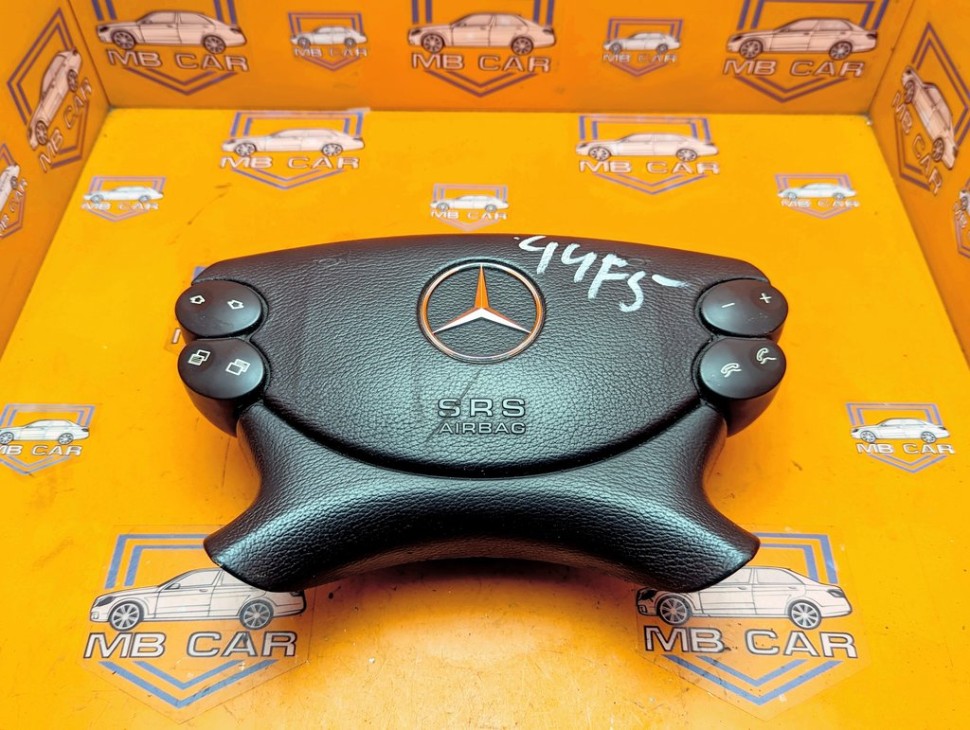 Подушка безопасности в руль MERCEDES-BENZ CLK-класс C209/A209 (2002 - 2005) CLK 270 CDI 2.7 AT (170 л.с.) фото 1 &mdash; Разборка Мерседес