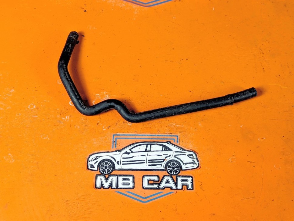 Патрубок ОЖ MERCEDES-BENZ S-класс W220 (1998 - 2005) фото 1 &mdash; Разборка Мерседес