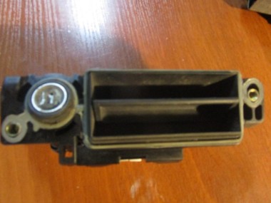 Ручка открытия багажника MERCEDES-BENZ E-класс W211/S211 (2002 - 2006) — Разборка Мерседес