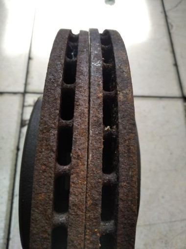 Диски тормозные перед MERCEDES-BENZ E-класс W124/S124/C124/A124 (1984 - 1997) — Разборка Мерседес