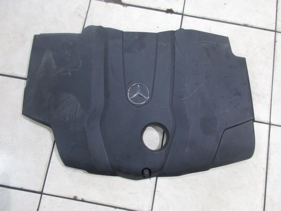 Крышка двигателя декоративная MERCEDES-BENZ GLC-класс X253 (2015 - 2019) фото 1 — Разборка Мерседес
