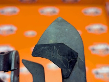 Замок капота MERCEDES-BENZ E-класс W211/S211 (2002 - 2006) — Разборка Мерседес