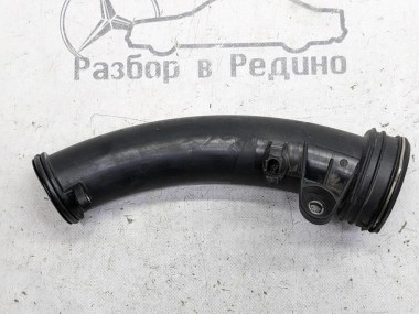 Патрубок интеркулера MERCEDES-BENZ C-класс W204/S204 (2006 - 2011) — Разборка Мерседес
