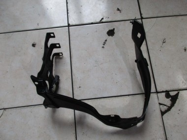Рамка крепления фары MERCEDES-BENZ C-класс W203/S203/CL203 рестайлинг (2004 - 2008) — Разборка Мерседес