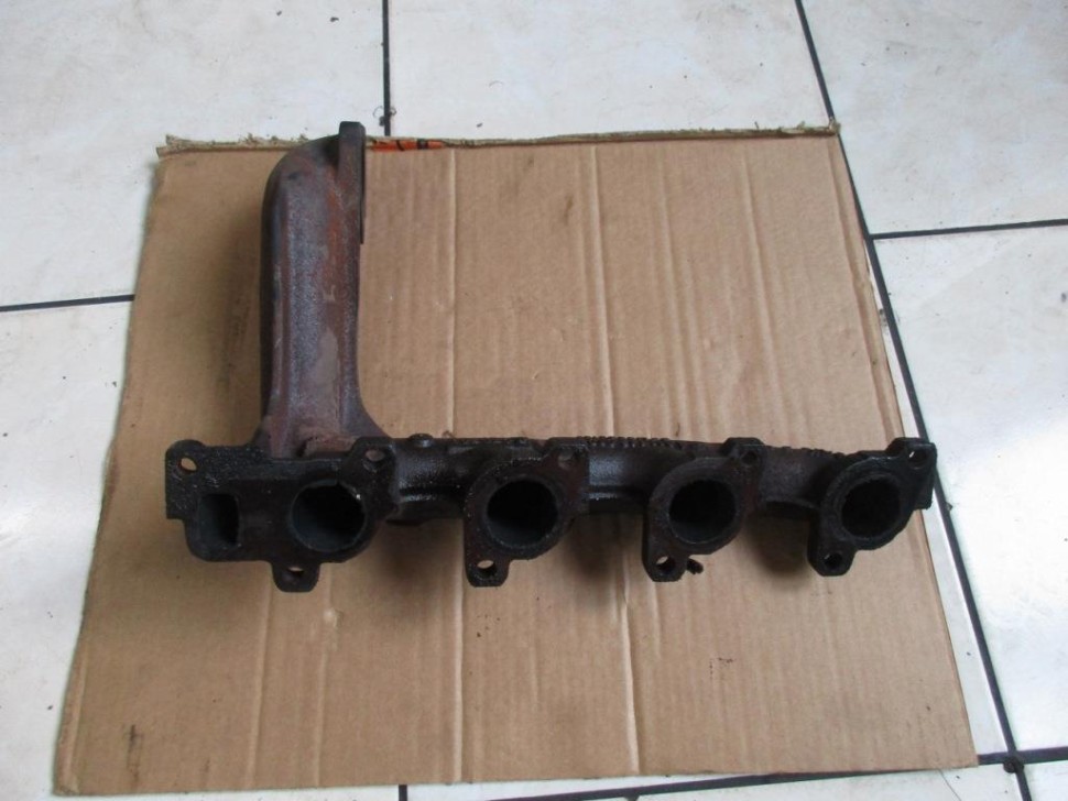 Коллектор выпускной MERCEDES-BENZ Vito W638 (1996 - 2003) фото 1 — Разборка Мерседес