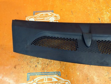 Решетка капота MERCEDES-BENZ A-класс W169 (2004 - 2008) — Разборка Мерседес