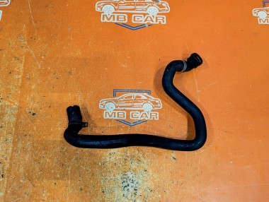 Патрубок ОЖ MERCEDES-BENZ A-класс W176 рестайлинг (2015 - 2018) — Разборка Мерседес